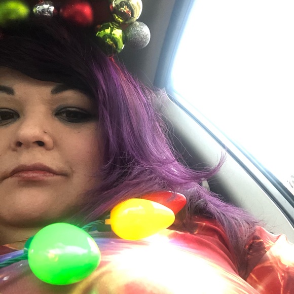 Meet your Posher, Locksanah - Picture 2 of 3